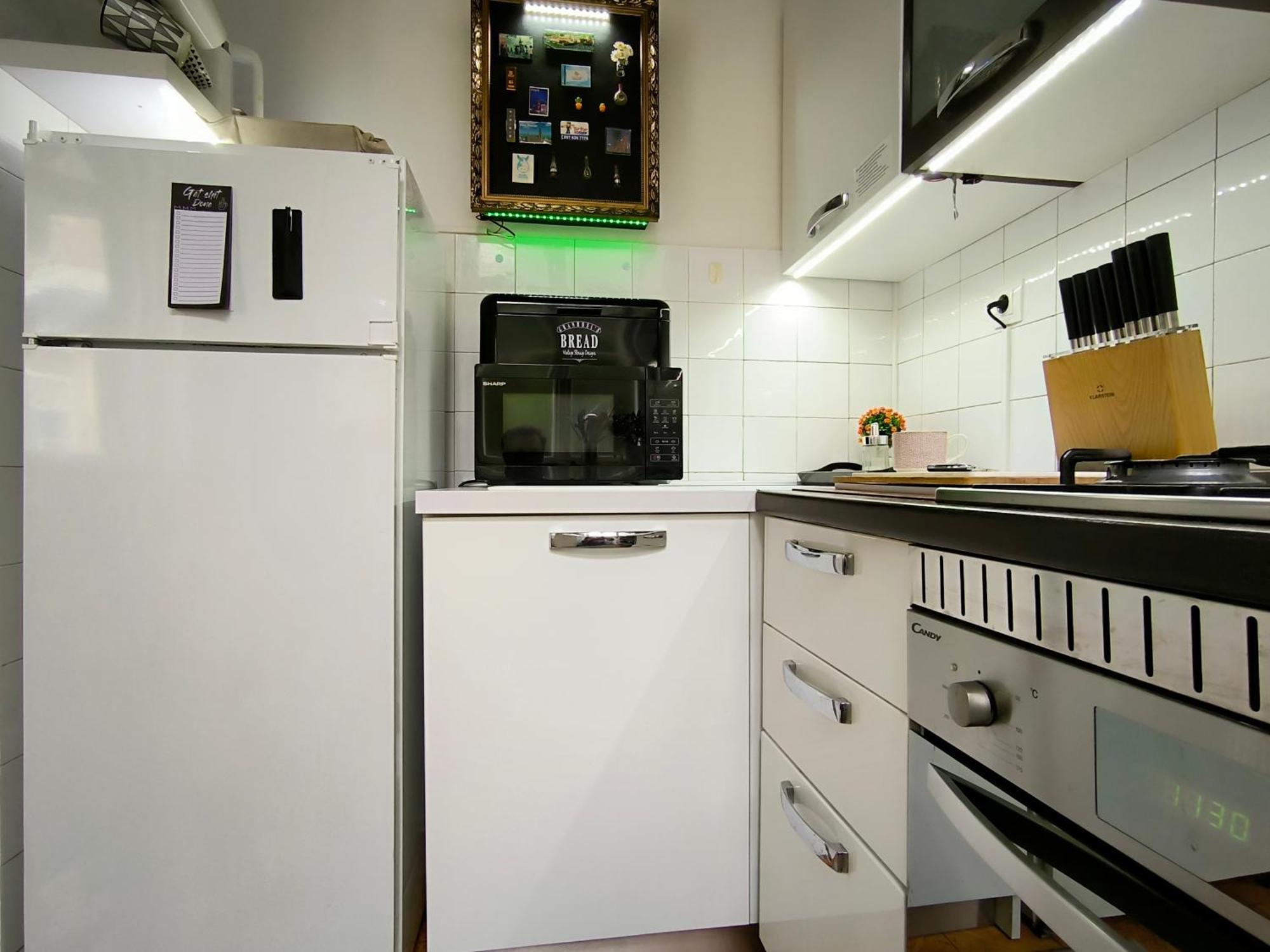 Konzul -Top Apartment, Strict Center, Parking โอซีเยก ภายนอก รูปภาพ