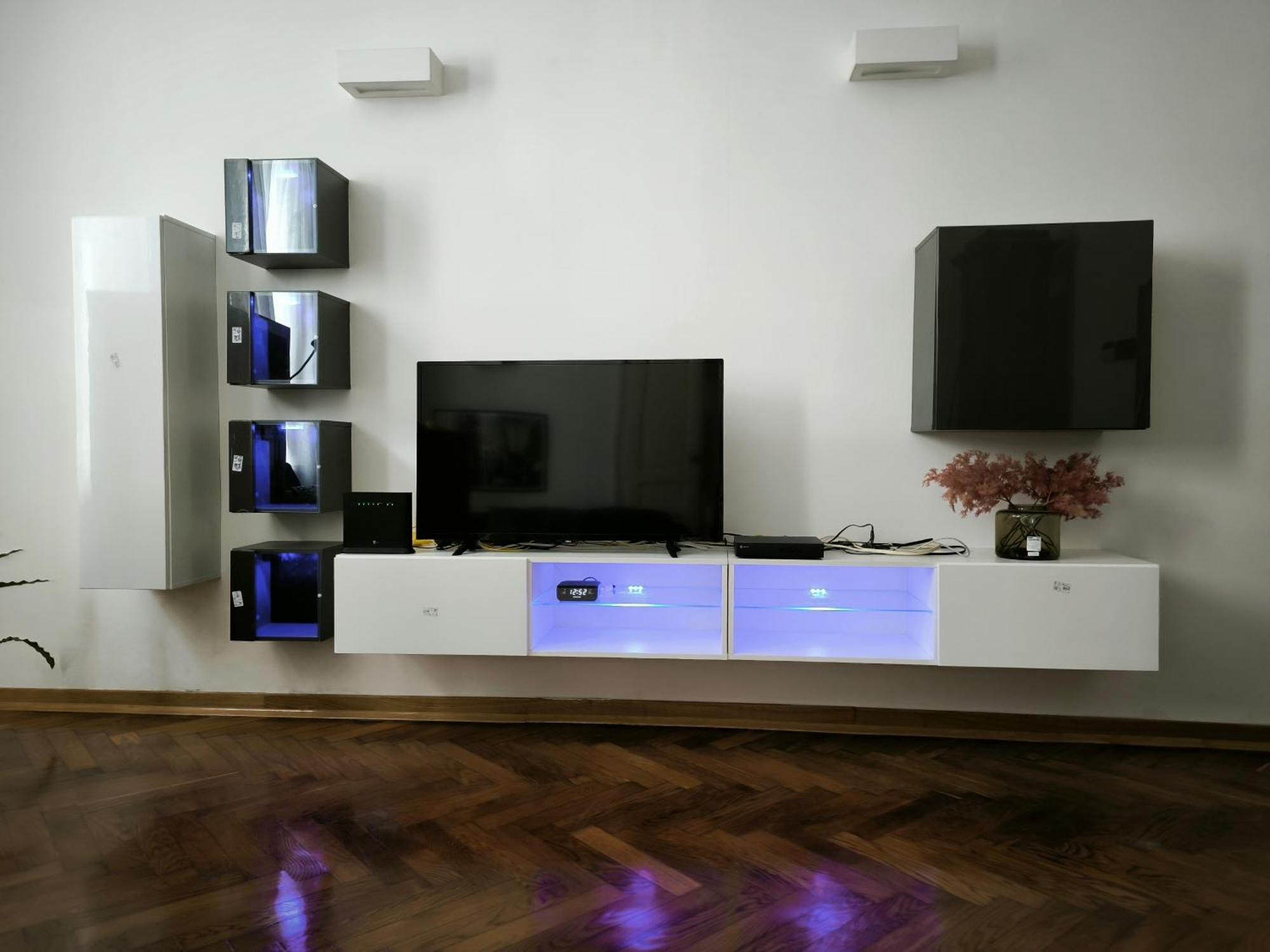 Konzul -Top Apartment, Strict Center, Parking โอซีเยก ภายนอก รูปภาพ